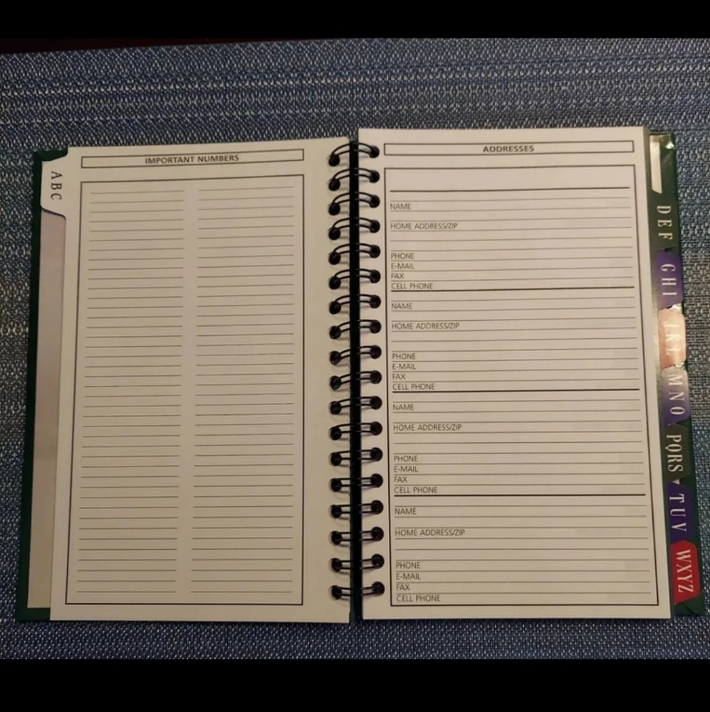 Y2K Stuart Hall 1996 Winners(R) Collection Daytimer Address Book Hardcover NWOT